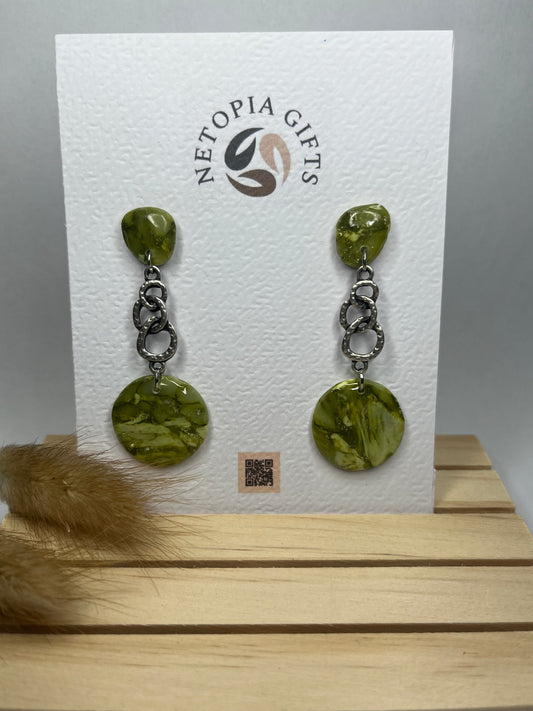 Green marble knot