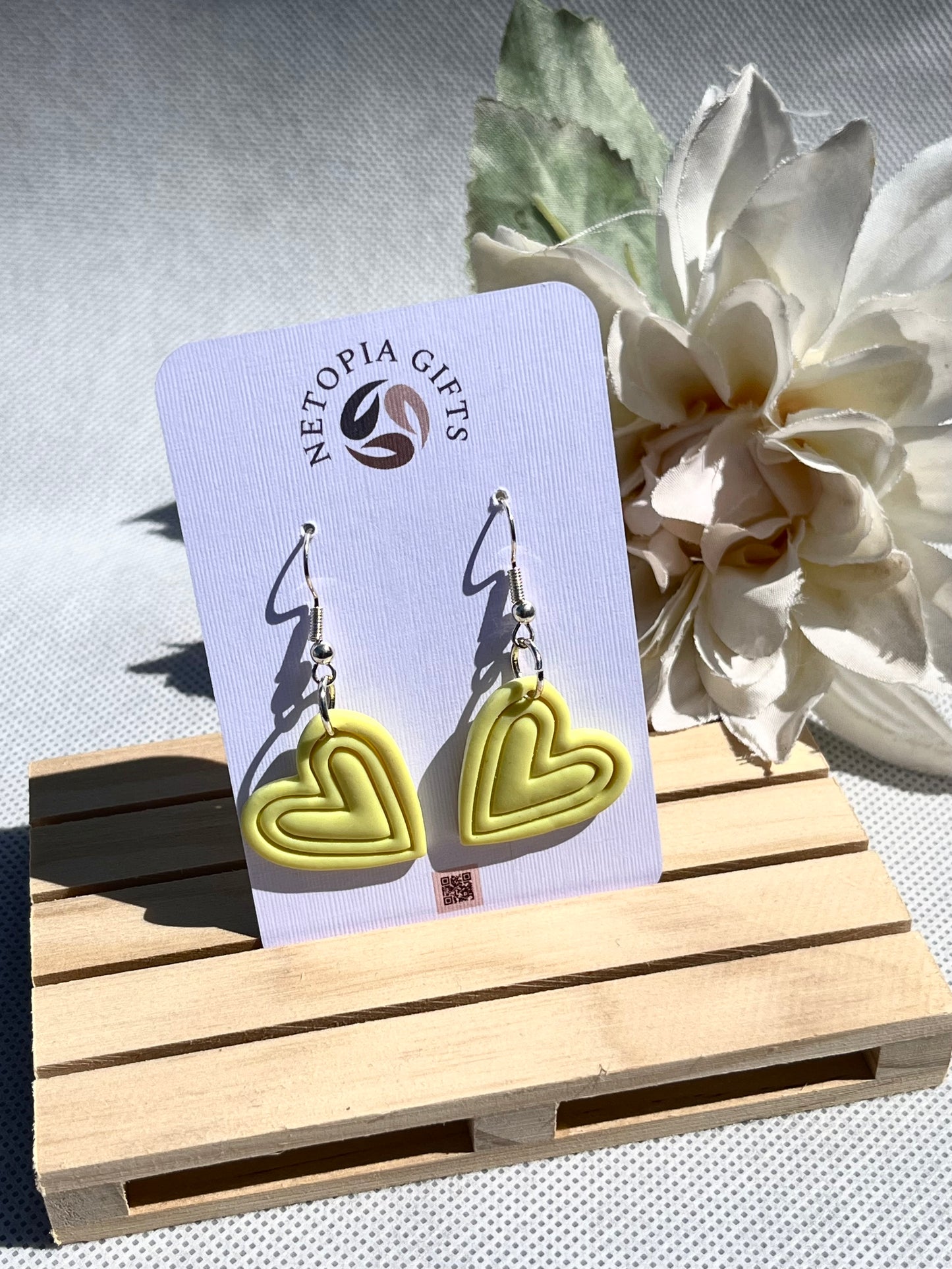 Heart dangle earrings