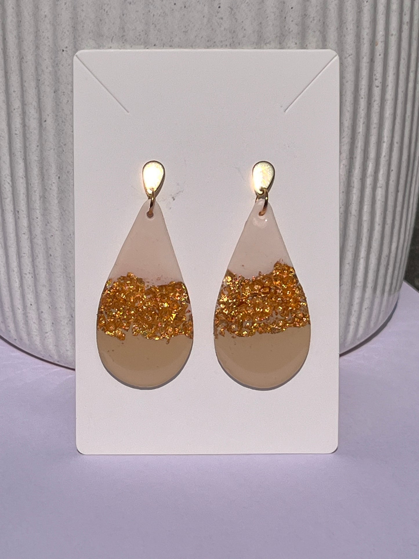 Tear drop dangle