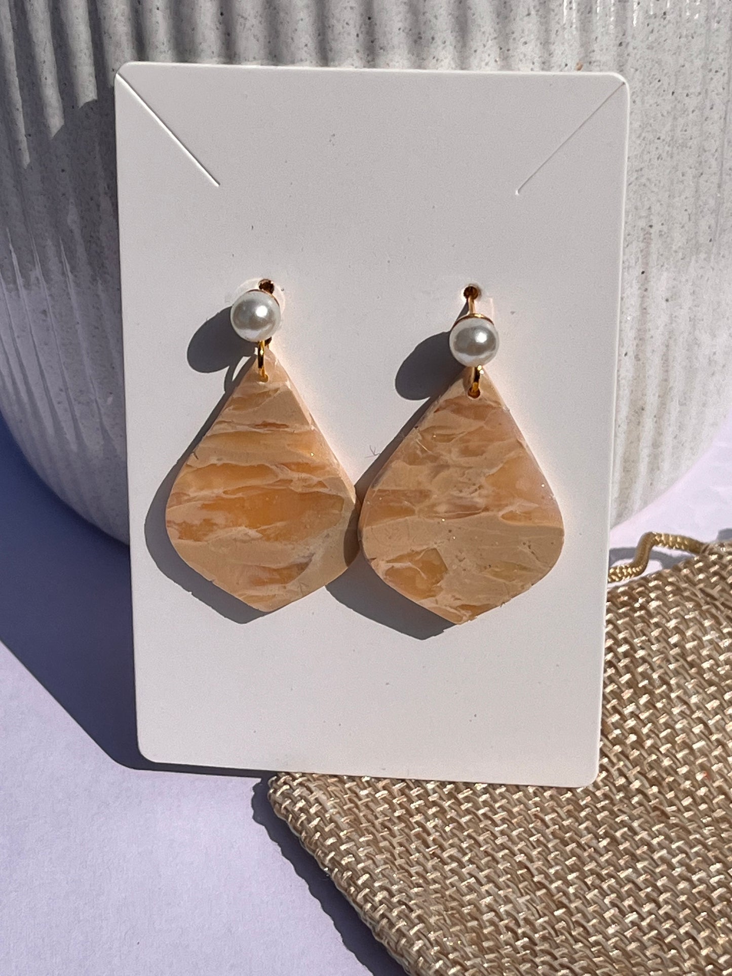Tear drop dangle