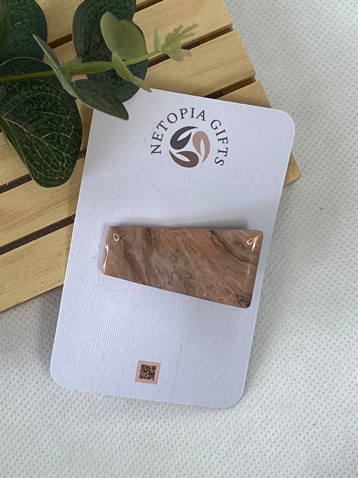 Marbled hair clip