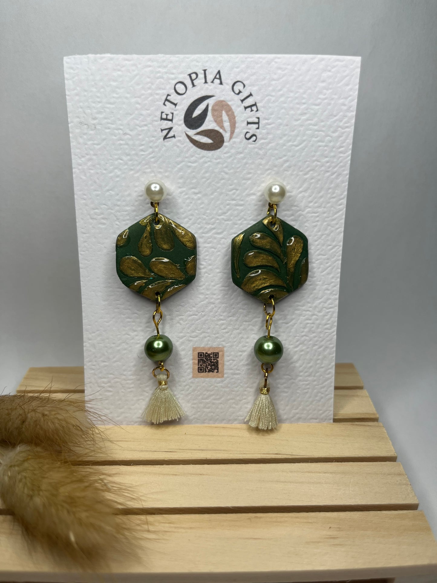 Green pearl tassel earrings